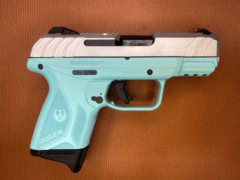 NEW IN THE BOX - Ruger Security9  Silver/Turquoise