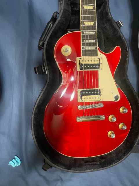 Gibson Les Paul like new never been played or hand