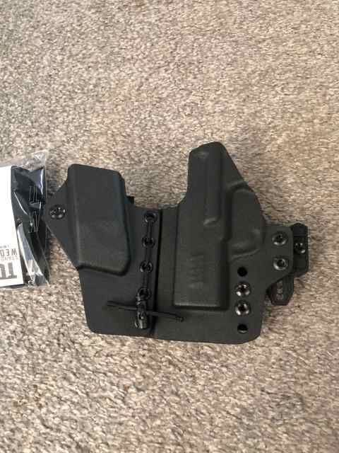 sig P365 tier 1 concealed holster almost brand new