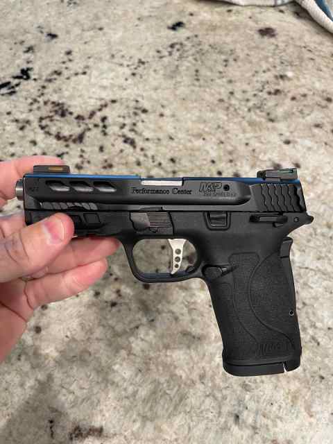 M&amp;P profermence 380