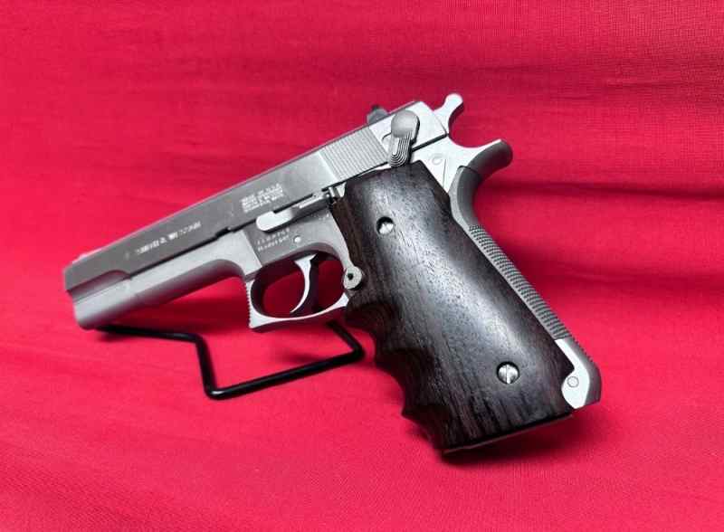 Smith &amp; Wesson 645 .45acp