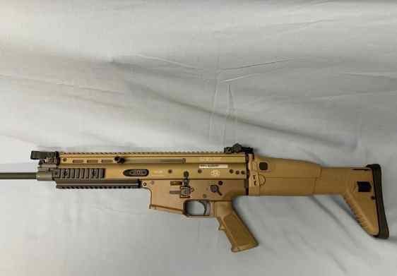 FN Scar 16s FDE in Pristine Condition (LNIB)