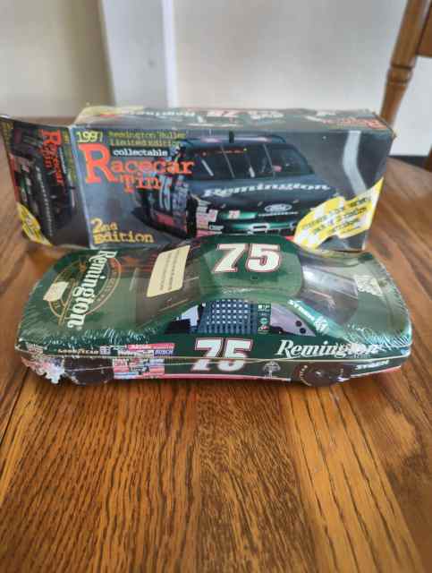 Remington .22lr 350rds. 1997 Racecar Tin