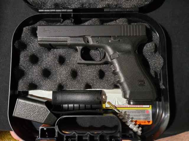 Glock 22 .40 cal