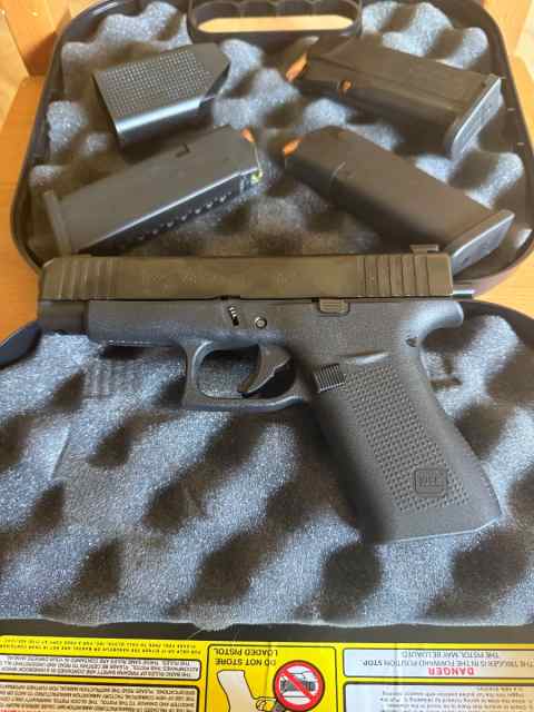 Glock 48 Austria 9X19 LIKE NEW