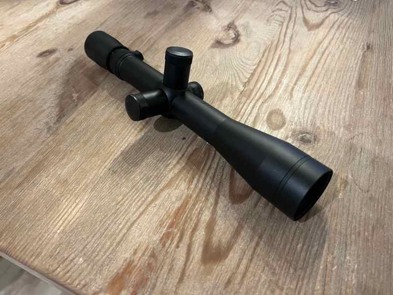 Leupold Mark 4 LR/T 4.5-14 Scope 