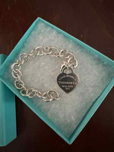 Tiffany &amp; Co. Silver Bracelet for Women 9.25 