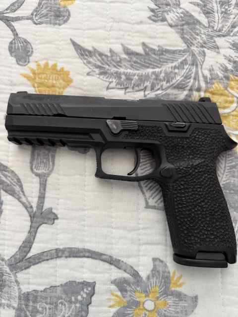 Sig P320