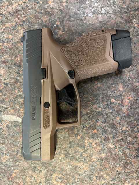 Taurus GX4 9mm pistol 